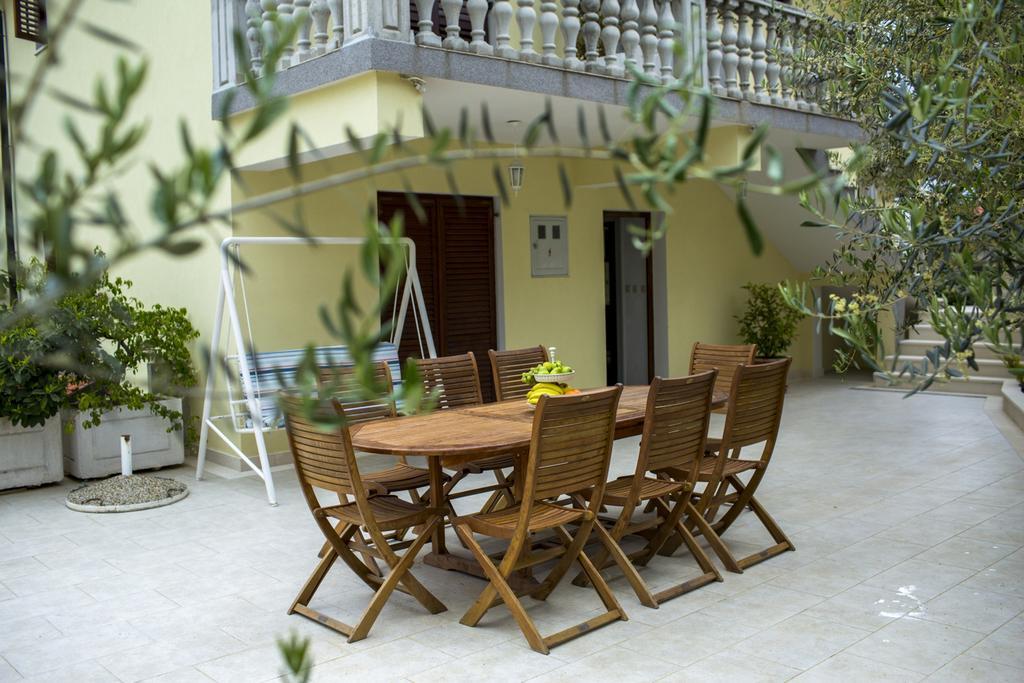 Apartments Bago Трогір Екстер'єр фото