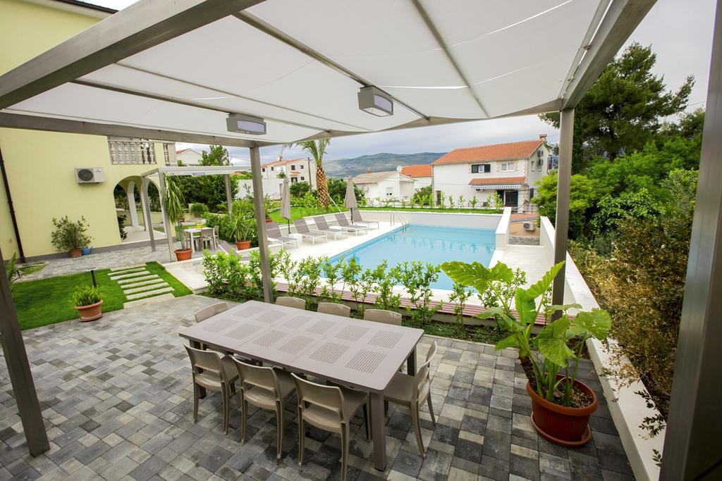 Apartments Bago Трогір Екстер'єр фото