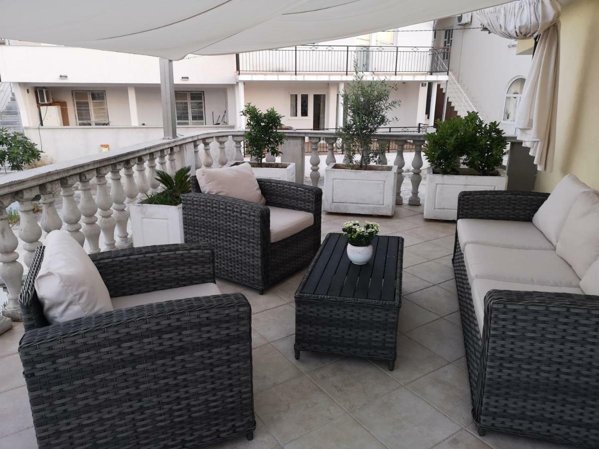 Apartments Bago Трогір Номер фото