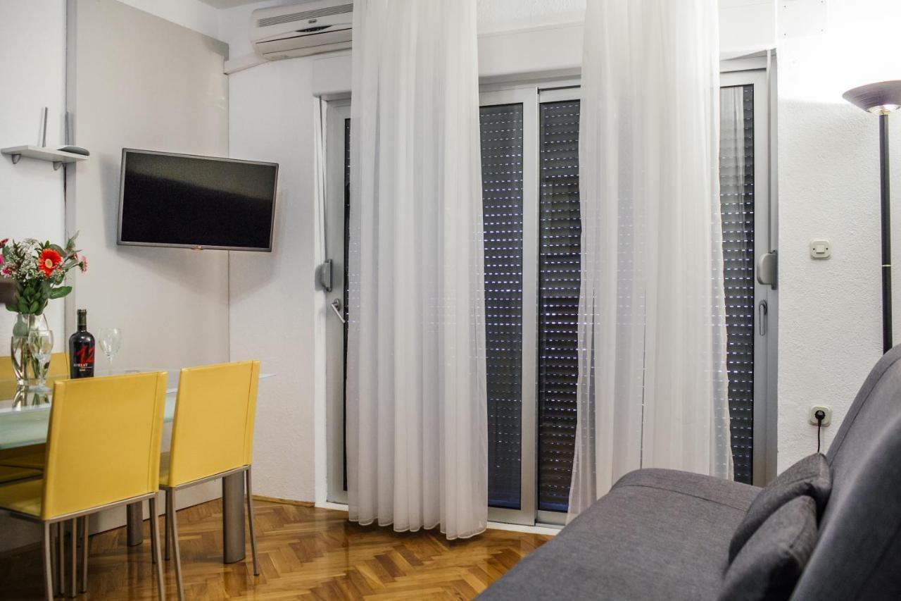 Apartments Bago Трогір Екстер'єр фото