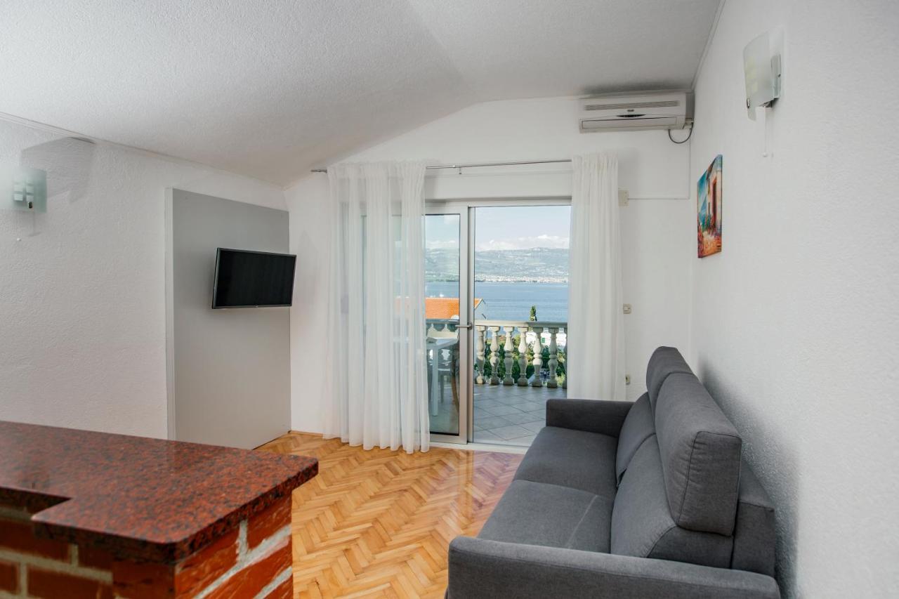 Apartments Bago Трогір Екстер'єр фото