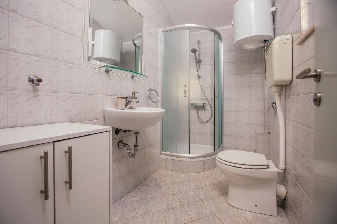 Apartments Bago Трогір Екстер'єр фото